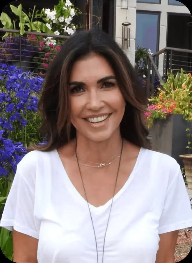 Cindy, a VitaRx customer